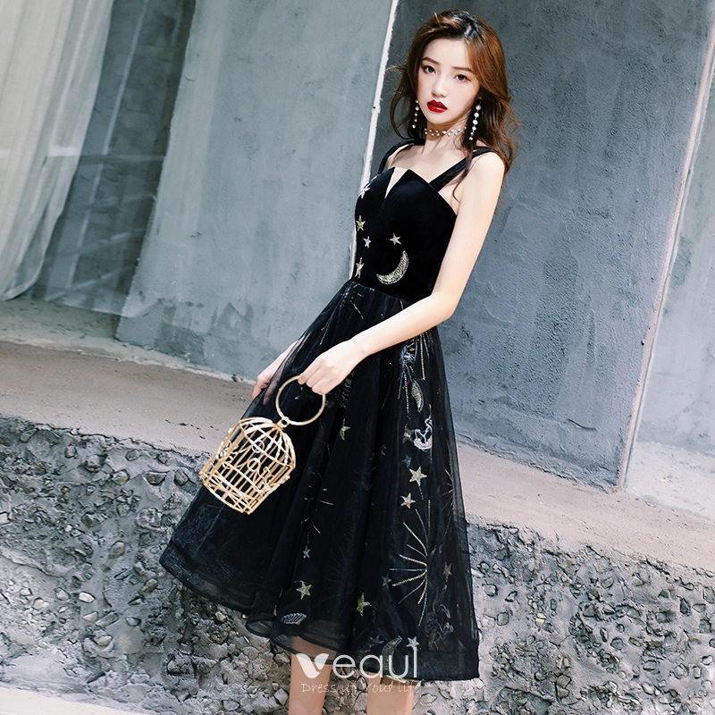 Chic / Beautiful Little Black Dress 2019 A-Line / Princess Shoulders Sleeveless Star Embroidered Glitter Sequins Tea-length Ruffle Backless Graduation Chic / Beautiful Little Black Dress 2019 A-Line / Princess Shoulders Sleeveless Star Embroidered Glitter Sequins Tea-length Ruffle Backless Graduation