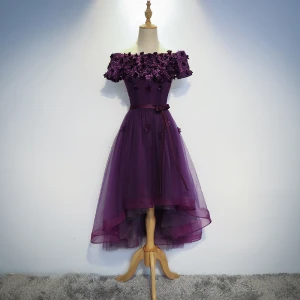 Moderne Mode Grape De Retour Robe De Graduation 2017 Princesse De L Épaule Manches Courtes En Dentelle Appliques Fleur Ceinture Asymétrique Dos Nu Robe De Ceremonie