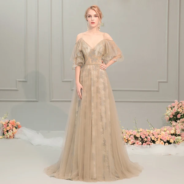 Élégant Champagne Robe De Soirée 2019 Princesse Bretelles Spaghetti 1/2 Manches Train De Balayage Volants Dos Nu Robe De Ceremonie