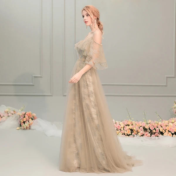 Élégant Champagne Robe De Soirée 2019 Princesse Bretelles Spaghetti 1/2 Manches Train De Balayage Volants Dos Nu Robe De Ceremonie