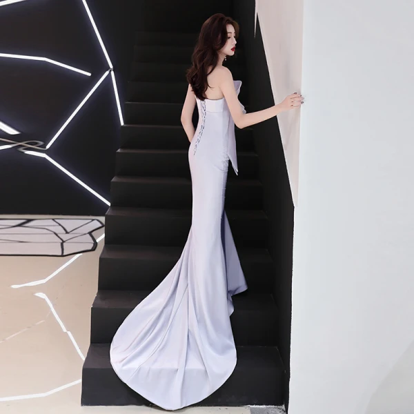 Abordable Argenté Robe De Soirée 2019 Trompette / Sirène Bustier Sans Manches Tribunal Train Volants Dos Nu Robe De Ceremonie