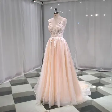 Élégant Champagne Transparentes Jardin Extérieur Robe De Mariée 2019 Princesse V Cou Sans Manches Appliques En Dentelle Train De Balayage Volants