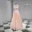 Élégant Champagne Transparentes Jardin / Extérieur Robe De Mariée 2019 Princesse V-Cou Sans Manches Appliques En Dentelle Train De Balayage Volants