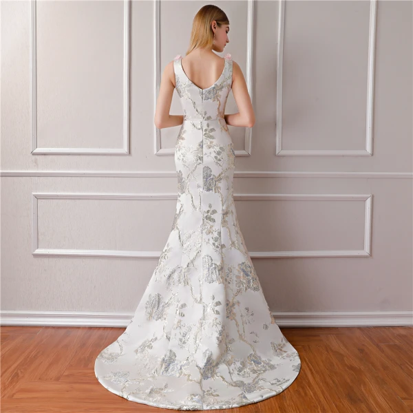 Elegante Ivory / Creme Abendkleider 2019 Meerjungfrau V-Ausschnitt Ärmellos Stickerei Perlenstickerei Sweep / Pinsel Zug Rüschen Rückenfreies Festliche Kleider