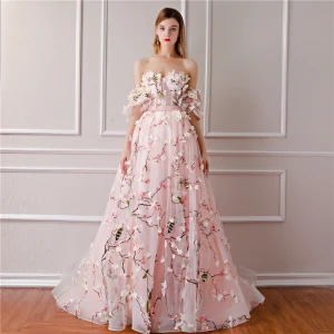Blomsterfe Rødmende Rosa Ballkjoler 2019 Prinsesse Kjæreste Puffy Korte Ermer Sash Appliques Blomst Domstol Tog Ryggløse Buste Formelle Kjoler