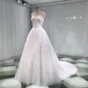 Chic / Beautiful White Wedding Dresses 2019 A-Line / Princess Sweetheart Sleeveless Backless Appliques Lace Pearl Beading Chapel Train