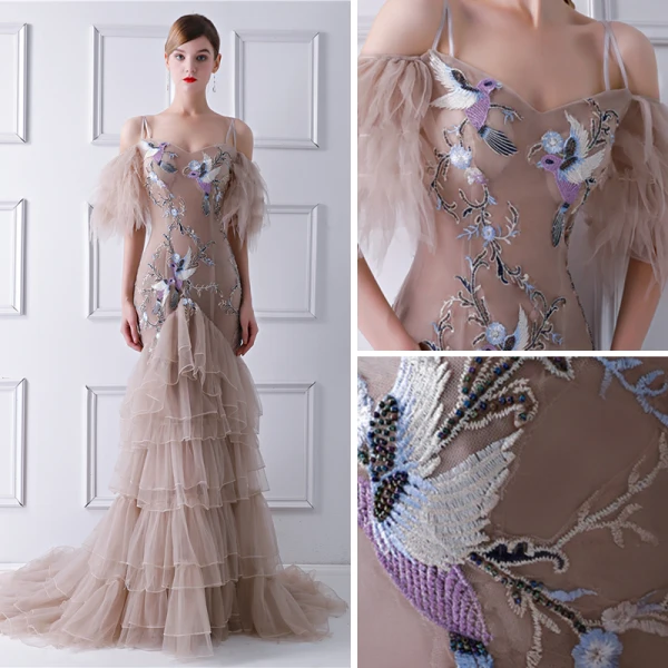 Glamour Tan Robe De Soirée 2019 Trompette / Sirène Bretelles Spaghetti Gonflée Manches Courtes Perlage Brodé Tribunal Train Volants en Cascade Dos Nu Robe De Ceremonie