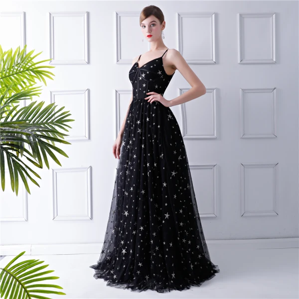 Élégant Noire Robe De Bal 2019 Princesse Bretelles Spaghetti Sans Manches Étoile Brodé Longue Volants Dos Nu Robe De Ceremonie