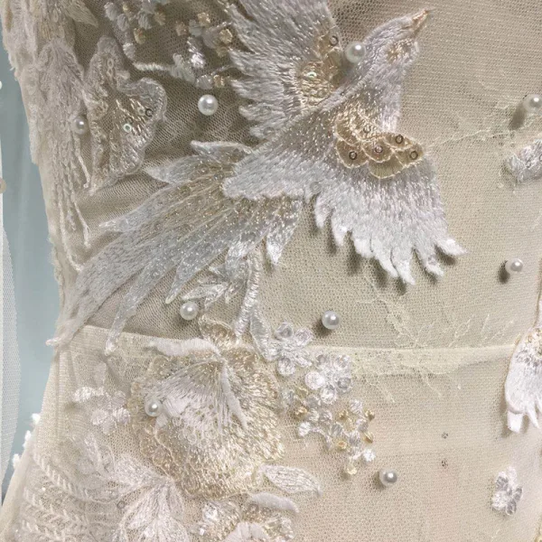 Illusion Sexy See-through Beach Summer Ivory Trumpet / Mermaid Wedding Dresses 2019 Scoop Neck Long Sleeve Appliques Lace Pearl Court Train Ruffle