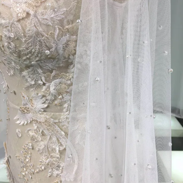 Illusion Sexy See-through Beach Summer Ivory Trumpet / Mermaid Wedding Dresses 2019 Scoop Neck Long Sleeve Appliques Lace Pearl Court Train Ruffle