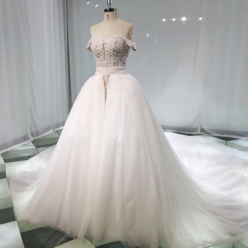 Luksus Champagne Brudekjoler 2019 Trompet Havfrue Kjæreste Av Skulderen Korte Ermer Ryggløse Appliques Blonder Beading Perle Avtakbar Cathedral Train