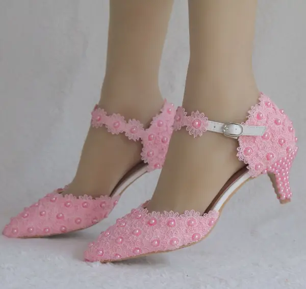 Chic / Belle Blanche En Dentelle Fleur Chaussures Femmes 2022 Promo Perle 5 cm Talons Aiguilles À Bout Pointu Chaussures Femmes Talons Hauts