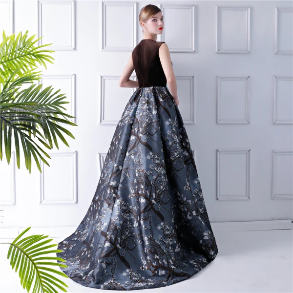 Modern / Fashion Brown Prom Dresses 2019 Ball Gown Scoop Neck Sleeveless Printing Flower Satin Court Train Ruffle Formal Dresses