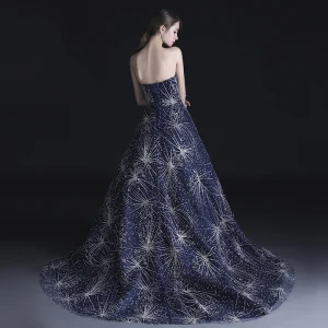 Bling Bling Mørk Marineblå Ballkjoler 2018 Prinsesse Kjæreste Uten Ermer Beading Rhinestone Chapel Train Buste Ryggløse Formelle Kjoler