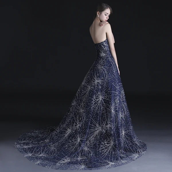Bling Bling Mørk Marineblå Ballkjoler 2018 Prinsesse Kjæreste Uten Ermer Beading Rhinestone Chapel Train Buste Ryggløse Formelle Kjoler