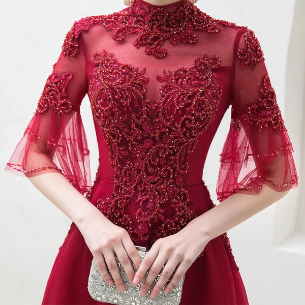 Vintage / Originale Bordeaux Transparentes Robe De Bal 2019 Princesse Col Haut Manches de cloche Appliques En Dentelle Perlage Longue Volants Dos Nu Robe De Ceremonie