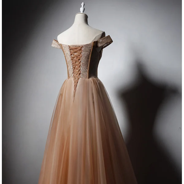 Chic / Beautiful Champagne Evening Dresses 2019 Princess Off-The-Shoulder Short Sleeve Beading Floor-Length / Long Ruffle Backless Formal Dresses