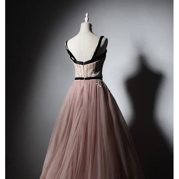 Elegant Pearl Pink Prom Dresses 2019 A-Line / Princess Shoulders Sleeveless Appliques Lace Sash Floor-Length / Long Ruffle Backless Formal Dresses