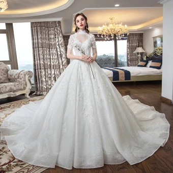 Luxe Ivoire Transparentes Robe De Mariée 2019 Robe Boule Col Haut Manches Courtes Dos Nu Perlage Gland Appliques En Dentelle Glitter Tulle Cathedral Train Volants