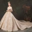 Scintillantes Champagne Robe De Mariée 2019 Robe Boule De l'épaule Manches Courtes Dos Nu Glitter Tulle Cathedral Train Volants