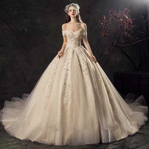 Vintage / Retro Champagne Wedding Dresses 2019 Princess Off-The-Shoulder Short Sleeve Backless Appliques Lace Glitter Tulle Chapel Train Ruffle