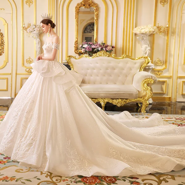 ivory wedding dress with gold embroidery Elegant Ivory Baroque Lace Fit-and-Flare Wedding Dress – ML153 – Viniodress