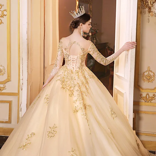 Luxe Champagne Transparentes Robe De Mariée 2019 Princesse V-Cou 3/4 Manches Dos Nu Appliques En Dentelle Perlage Paillettes Glitter Tulle Cathedral Train Volants