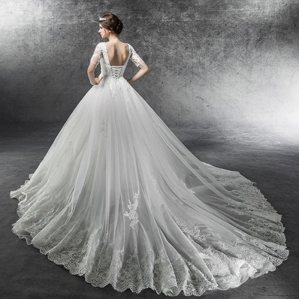 Elegant Ivory Plus Size Pregnant Wedding Dresses 2019 Empire See-through Square Neckline Short Sleeve Backless Appliques Lace Beading Cathedral Train Ruffle