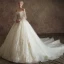 Chic Ivoire Robe De Mariée 2019 Princesse De l'épaule Gonflée 3/4 Manches Appliques En Dentelle Plumes Perle Chapel Train Volants
