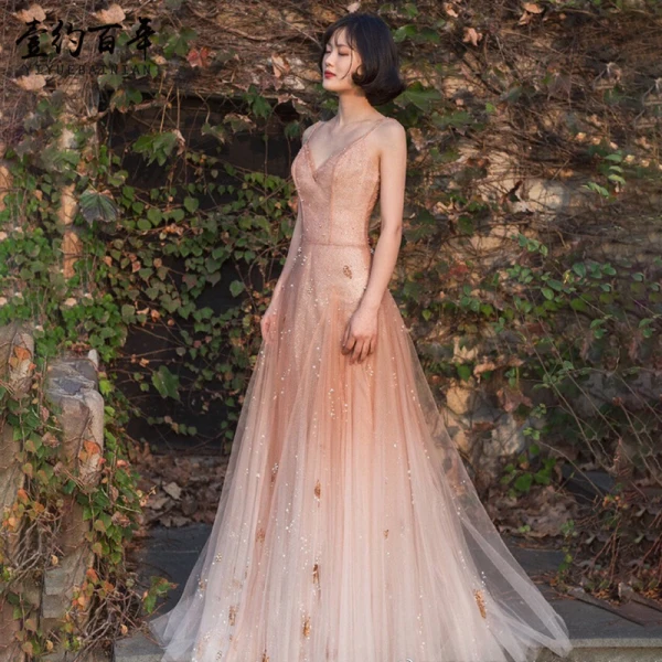 Fabuleux Champagne Dégradé De Couleur Robe De Soirée 2019 Princesse Bretelles Spaghetti Col v profond Sans Manches Glitter Tulle Perlage Longue Volants Dos Nu Robe De Ceremonie