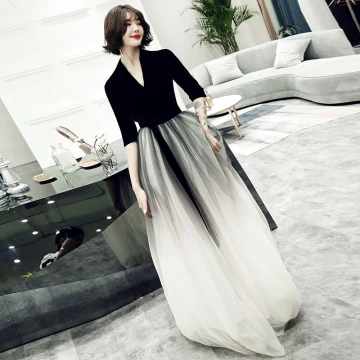 Chic Belle Noire Daim Robe De Soirée 2019 Princesse Col V Profond 1 2 Manches Ceinture Longue Volants Robe De Ceremonie