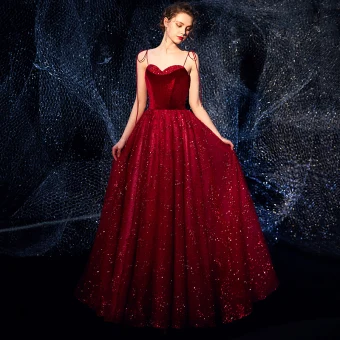 Luxe Bordeaux Robe De Bal 2019 Princesse Bretelles Spaghetti Sans Manches Glitter Tulle Longue Volants Dos Nu Robe De Ceremonie