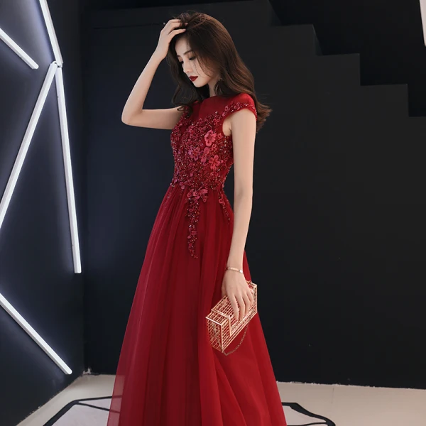Chic / Beautiful Burgundy See-through Evening Dresses 2019 A-Line / Princess Scoop Neck Cap Sleeves Appliques Flower Beading Floor-Length / Long Ruffle Backless Formal Dresses