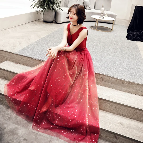 Elegant Red Gradient-Color Evening Dresses  2019 A-Line / Princess Scoop Neck Sleeveless Glitter Tulle Floor-Length / Long Ruffle Backless Formal Dresses