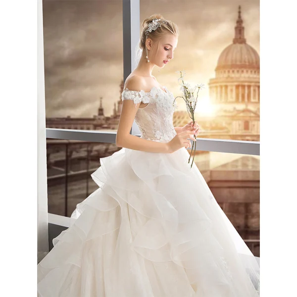 Elegant Champagne Wedding Dresses 2019 A-Line / Princess Off-The-Shoulder Short Sleeve Backless Appliques Lace Pearl Chapel Train Ruffle