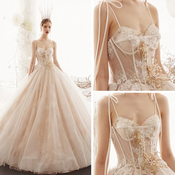 Elegant Champagne Brudekjoler 2019 Prinsesse Spaghettistropper Uten Ermer Ryggløse Appliques Blonder Perle Beading Chapel Train Buste