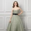 Bling Bling Salvie Grønn Glitter Jacquard Ballkjoler 2019 Prinsesse Kjæreste Uten Ermer Sash Domstol Tog Buste Ryggløse Formelle Kjoler