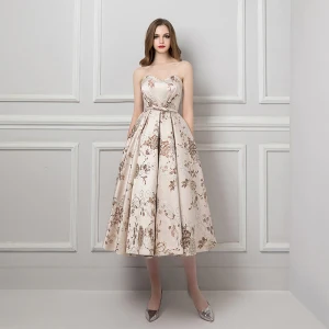 Elegant Champagne Jacquard Ballkjoler 2019 Prinsesse Kjæreste Uten Ermer Sløyfe Sash Buste Ryggløse Formelle Kjoler