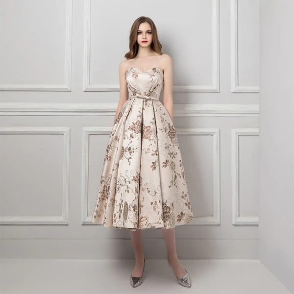 Elegant Champagne Jacquard Ballkjoler 2019 Prinsesse Kjæreste Uten Ermer Sløyfe Sash Buste Ryggløse Formelle Kjoler