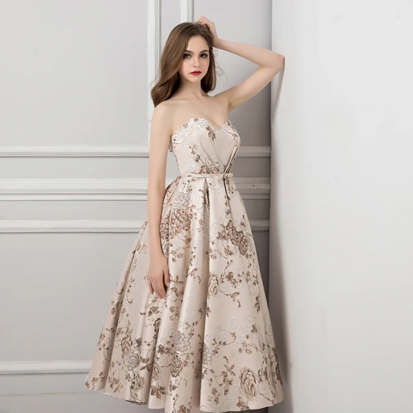 Elegant Champagne Jacquard Ballkjoler 2019 Prinsesse Kjæreste Uten Ermer Sløyfe Sash Buste Ryggløse Formelle Kjoler