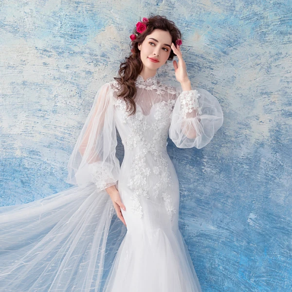 Abordable Blanche Transparentes Robe De Mariée 2019 Trompette / Sirène Col Haut Gonflée Manches Longues Dos Nu Appliques En Dentelle Perle Chapel Train Volants