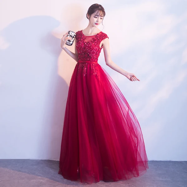 Affordable Burgundy Evening Dresses 2019 A-Line / Princess Scoop Neck Sleeveless Appliques Lace Flower Rhinestone Bow Sash Floor-Length / Long Ruffle Backless Formal Dresses
