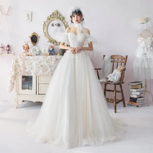 Elfenben Bröllopsklänningar 2019 Prinsessa Av Axeln Pösigt Korta Ärm Halterneck Appliqués Spets Kristall Beading Domstol Tåg Ruffle
