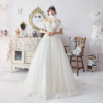 Ivory Wedding Dresses 2019 A Line Princess Off The Shoulder Puffy Short Sleeve Backless Appliques Lace Crystal Beading Court Train Ruffle