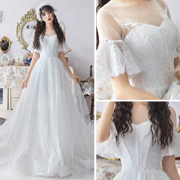 Modest / Simple White See-through Wedding Dresses 2019 A-Line / Princess Scoop Neck Short Sleeve Appliques Lace Cathedral Train Ruffle