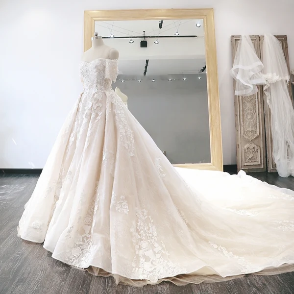 Luxury / Gorgeous Champagne Wedding Dresses 2019 Ball Gown Off-The-Shoulder Short Sleeve Backless Appliques Lace Pearl Rhinestone Glitter Sequins Cathedral Train Ruffle