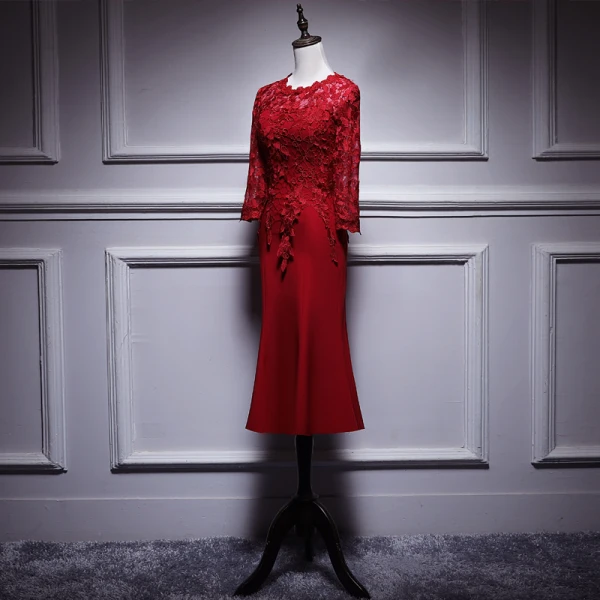 Elegant Burgundy Mother Of The Bride Dresses 2019 Scoop Neck 3/4 Sleeve Appliques Pierced Lace Tea-length Ruffle Wedding Party Dresses