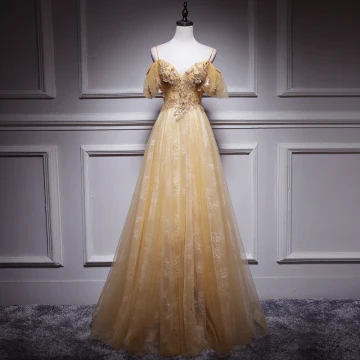 Chic Beautiful Gold Evening Dresses 2018 A Line Princess Spaghetti Straps Short Sleeve Appliques Sequins Floor Length Long Ruffle Backless Formal Dresses