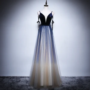 Sexy Bleu Marine Dégradé De Couleur Champagne Robe De Soirée 2018 Princesse Bretelles Spaghetti Sans Manches Longue Volants Dos Nu Robe De Ceremonie