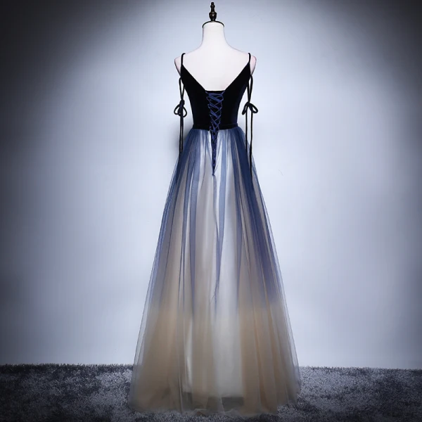 Sexy Bleu Marine Dégradé De Couleur Champagne Robe De Soirée 2018 Princesse Bretelles Spaghetti Sans Manches Longue Volants Dos Nu Robe De Ceremonie